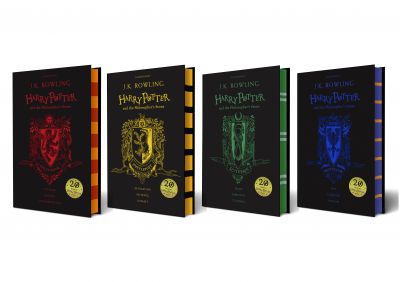 HouseeditionsofPhilosopher_sStone-allfourhardbacks.jpg