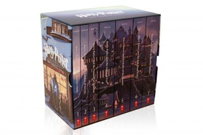 Harry Potter 15th Anniversary packaging by Kazu Kibuishi
