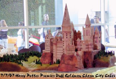 Hogwarts_cake_2.jpg