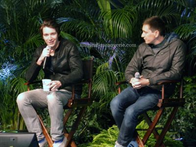 Click to view full size image
==============
twins-003.jpg twins-003.jpg